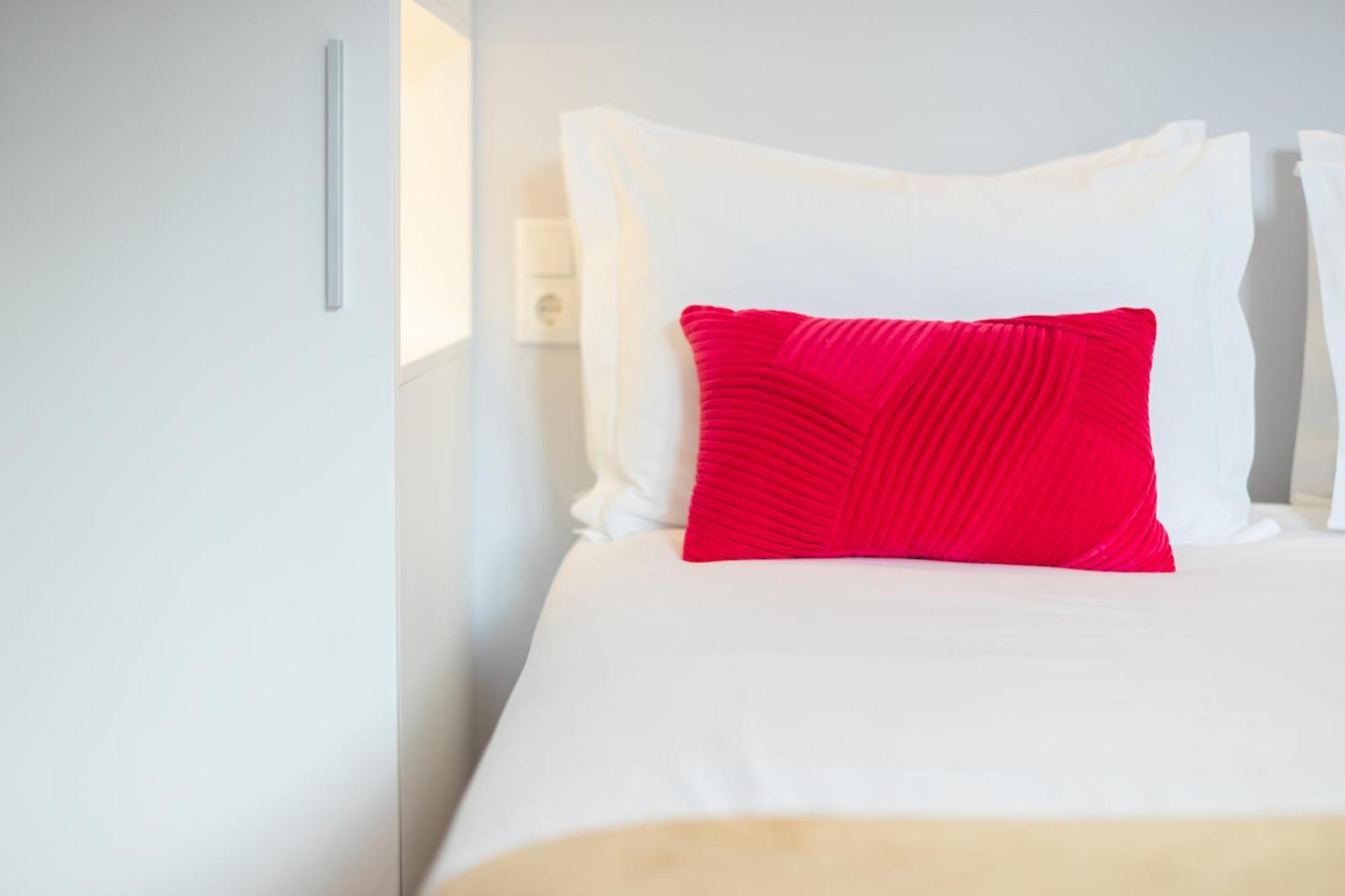 Duques Villa Luxury Guesthouse Lisbon Room photo